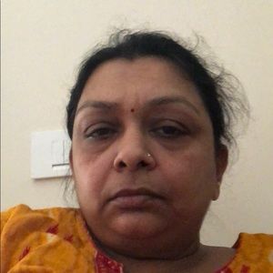 Meet your Posher, Bhavika